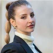 Diplomata  liceo linguistico Vittorio Sereni  (80/100)